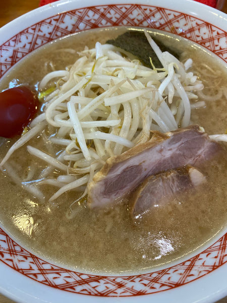 「ラーメン700円➕麺固め➕背脂多め」@阿佐谷ホープ軒の写真