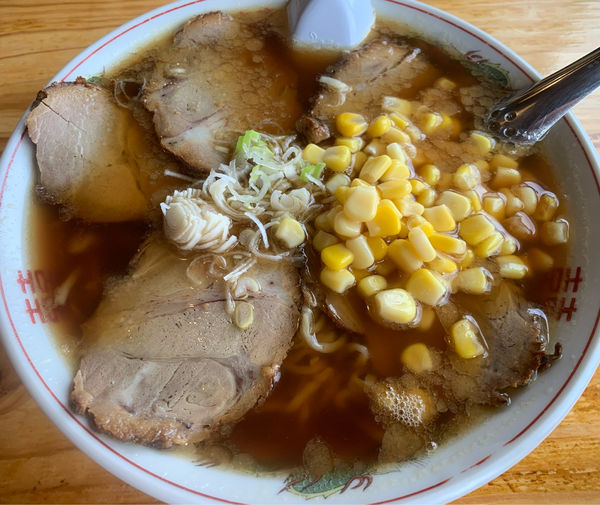 「手打ち醤油チャーシュー麺＋コーントッピング」@のんきやの写真
