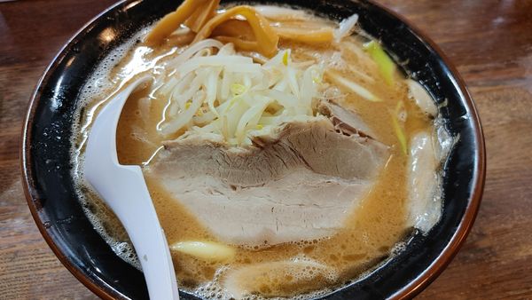 「信州味噌らあめん　細麺」@らあめん 寸八 総本店の写真