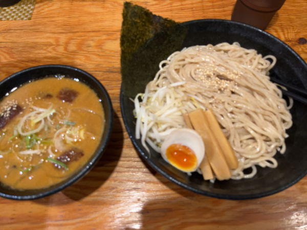 「味噌つけ麺」@究極のにぼし味噌らーめん 人間ばんざいの写真