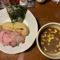 特製濃厚魚介豚骨つけ麺