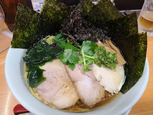 「🐢亀の手出汁ラーメン」@中華そば 半ざわの写真