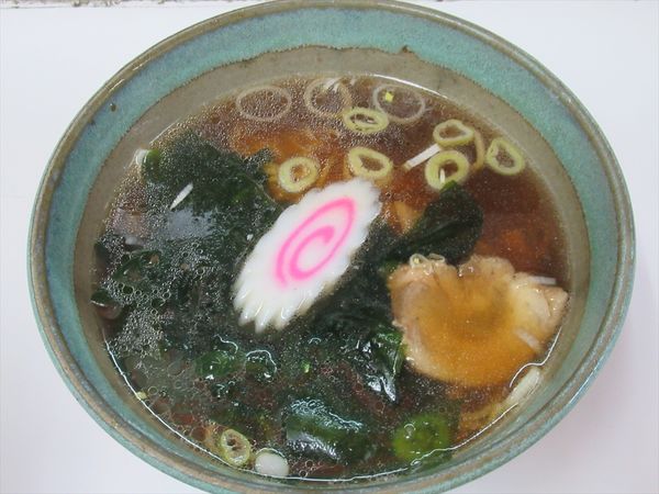 「ニンニクラーメン(550円)」@食事処 あんちゃんの写真