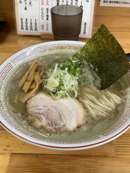 「鬼煮干し鶏白湯（９００円）」@いっぽしの写真