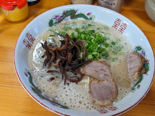 「濃厚とんこつ」@鷹多花の写真