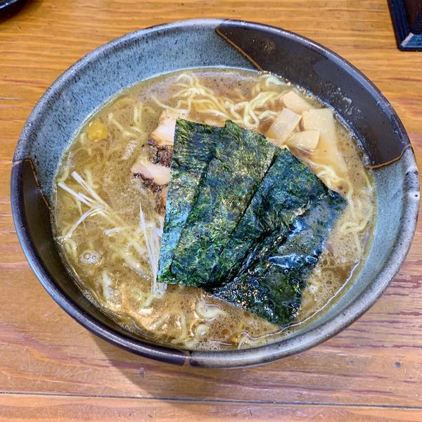 ラーメン（並）800円