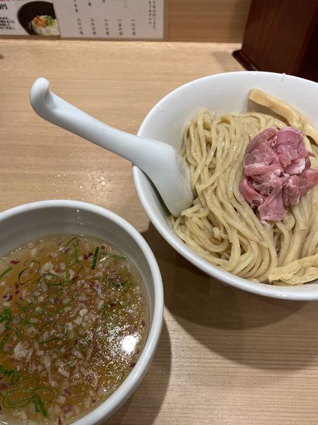「金目鯛つけ麺（大盛り）」@金目鯛らぁ麺 鳳仙花 横浜店の写真