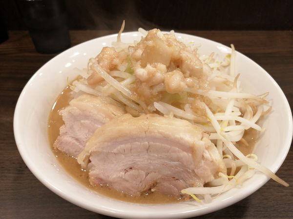 「ラーメン並＋豚まし1枚」@ラーメン つづきの写真