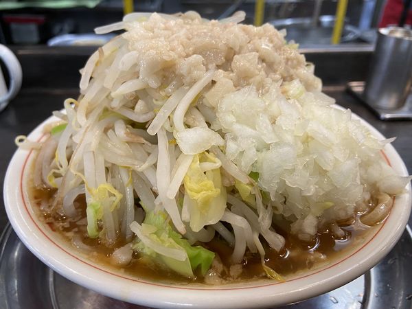 「中らーめん（油増）」@麺屋 婆娑羅の写真