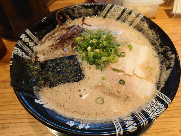 「ラーメン 730円」@博多一双 祇園店の写真
