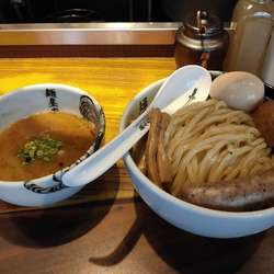 濃厚虎洞つけめん（特盛450g）