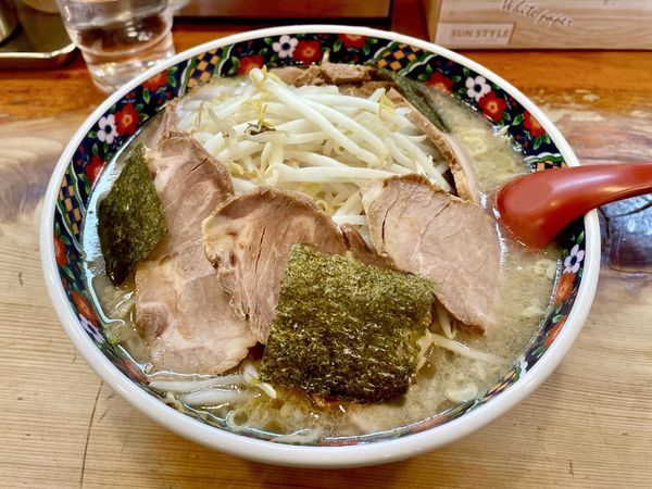 「チャーシューメン ＋ もやし ＋ 生玉子」@阿佐谷ホープ軒の写真