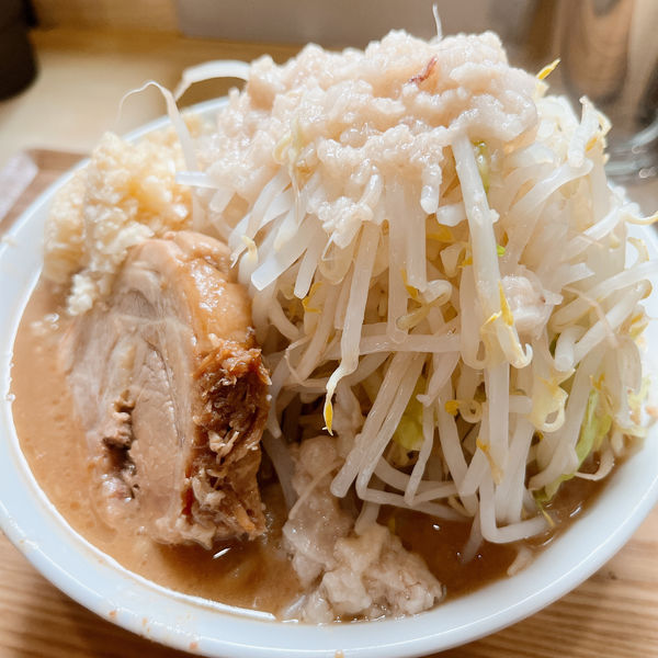 「ラーメン醤油ニンニク多め野菜アブラ」@らーめん おうかの写真