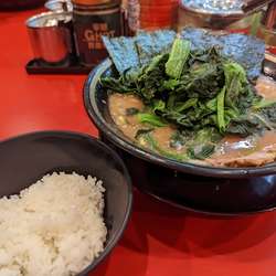 ラーメン+ほうれん草追加+ライス