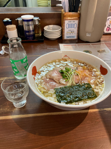 「塩そば　日本酒一合」@支那そば 正月屋の写真