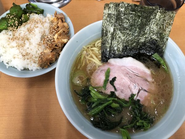 「らーめん　並」@横浜らーめん 武蔵家 綾瀬店の写真