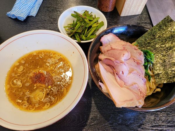 「限定　柚子つけ麺　チャーシュー増(モモ)　無料TPカラニラ」@らーめん ぱったぱたの写真