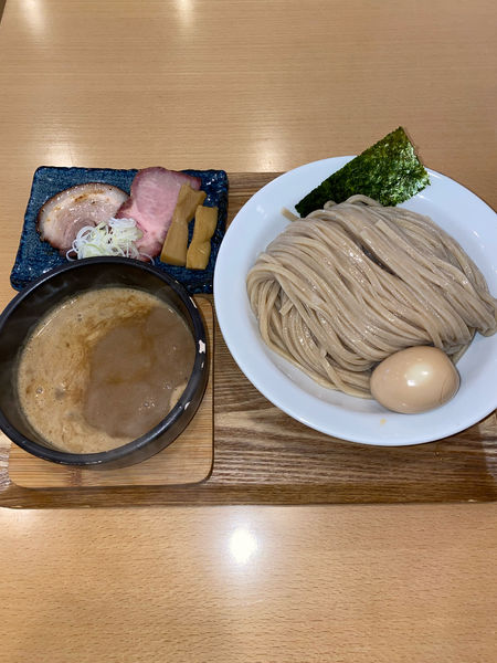 「味玉豚骨魚介つけ麺大盛麺100g増¥1,100円」@麺道 ひとひらの写真