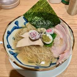 蛤醤油トリュフバターらぁ麺