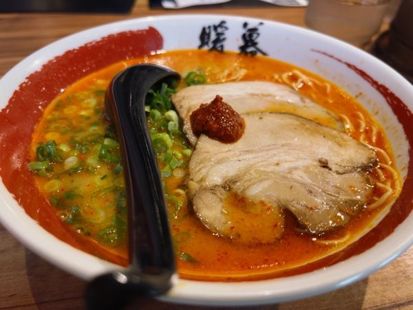 「烈火ラーメン」@ラーメン暖暮 恵比寿南店の写真