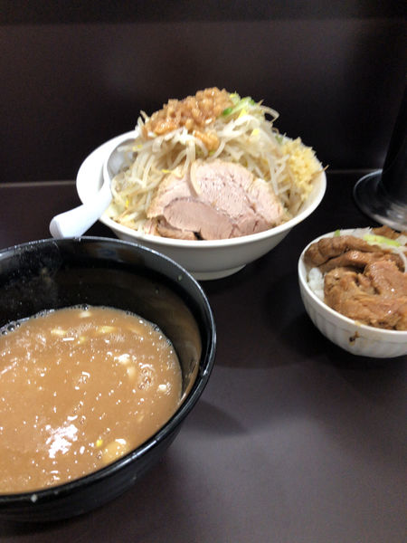 「シークワーサーつけ麺　ほぐし豚ご飯」@ラーメン一心の写真