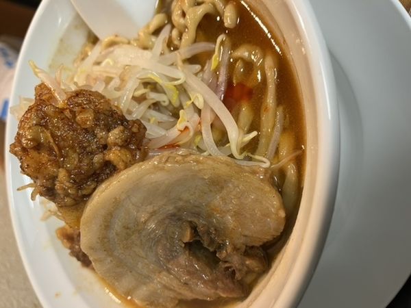 「辛いラーメン」@自家製麺88の写真