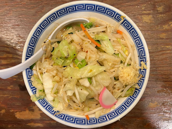 「タンメン」@トナリ 丸の内店の写真