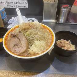 ラーメン(豚2枚・半玉子)