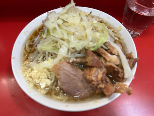 「ぶたラーメン ニンニク」@ラーメン二郎 三田本店の写真