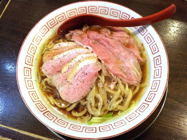 「鴨の中華そば」@立ち呑み居酒屋 金町製麺の写真