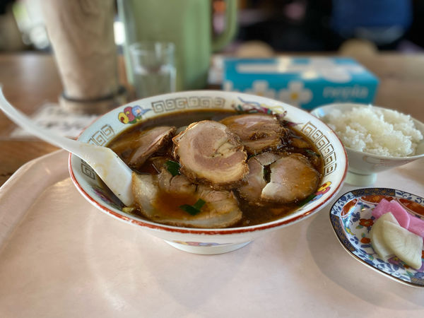 「アリランチャーシュー中、ライス」@アリランらあめん 八平の写真