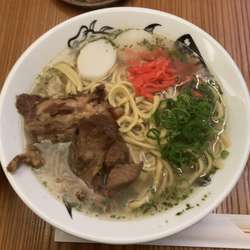 沖縄ソバ＋フーチバージューシー