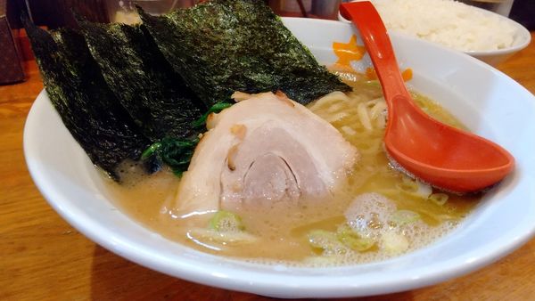 「#ラーメン #820円 #ライス #220円」@ラーメン大桜 今宿店の写真