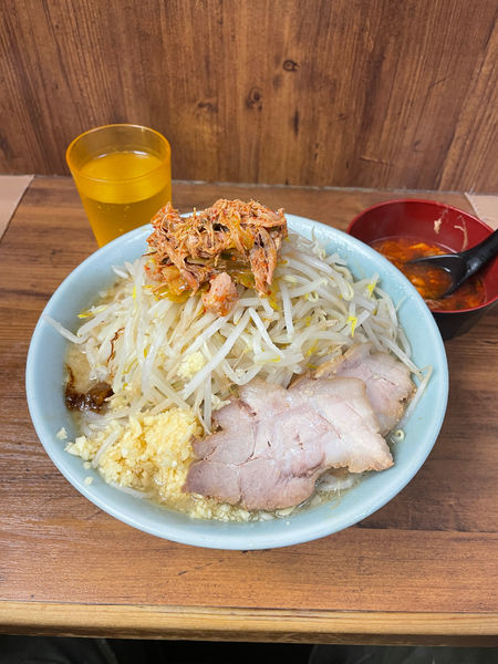 「小　ほぐし豚　やさいにんにくあぶら」@ラーメン二郎 池袋東口店の写真