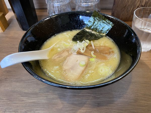 「白湯鶏そば」@鶏そば光潮の写真