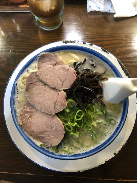 「ラーメン　800円」@博多ラーメン しばらく 日本橋店の写真