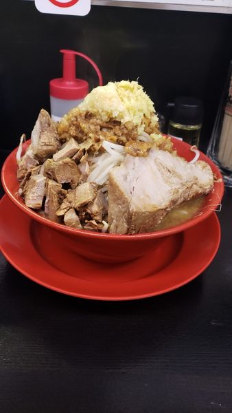 「らーめん220g角チャー」@僕との麺の写真