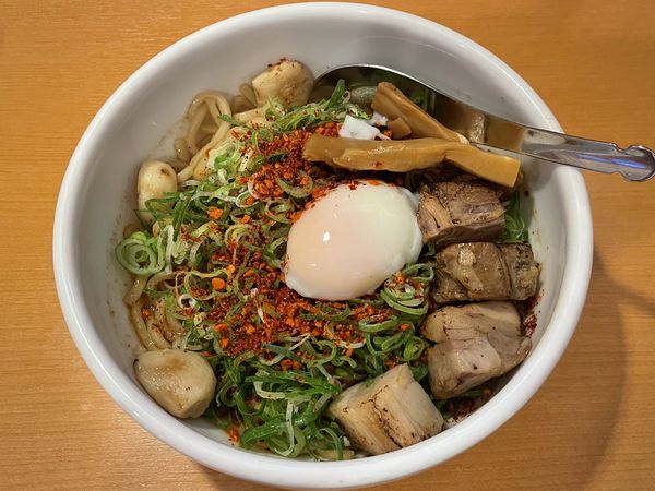 「ガーリックチリペッパー　￥８８０」@柳麺 極っ庵の写真