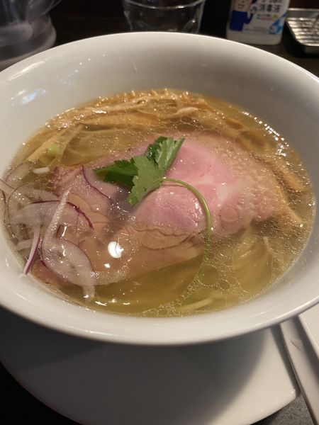 「塩らぁめん」@KaneKitchen Noodlesの写真
