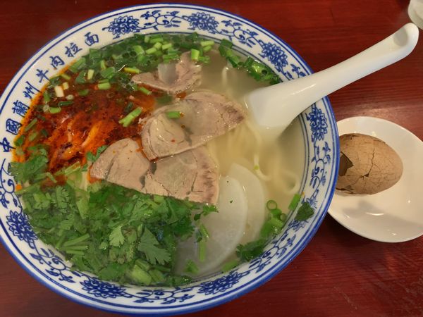 「蘭州牛肉麺」@味香園 蘭州牛肉麺 西川口店の写真