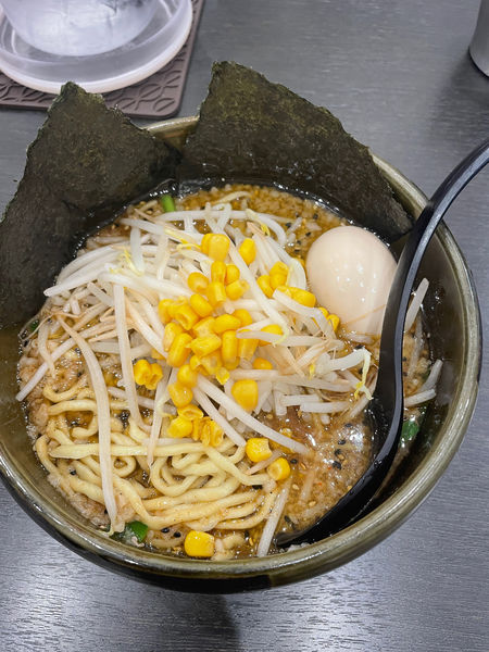 「味噌らーめん　味玉」@東京スタイルみそラーメン ど・みそ ららぽーと豊洲店の写真
