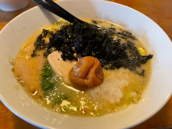 「梅のりえびしお」@ら麺 はちにの写真