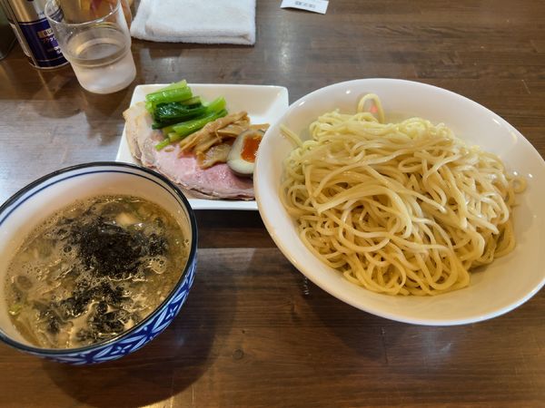 「日替わりつけ麺：煮干しつけ麺(840円)」@自家製麺こうじの写真
