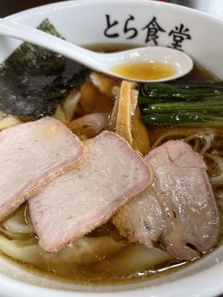 「チャーシューワンタン麺1270」@とら食堂の写真