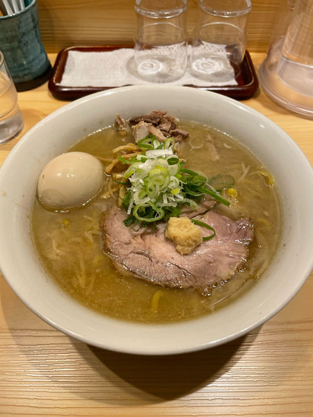 「『味噌ラーメン＋煮卵』　900円＋150円」@三ん寅の写真