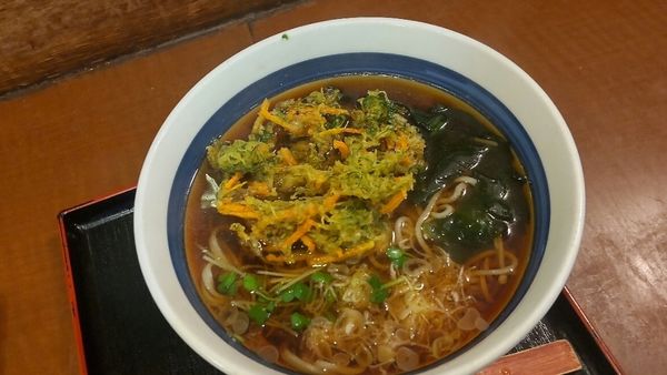 「かき揚げそば」@そば処 信州屋 渋谷店の写真