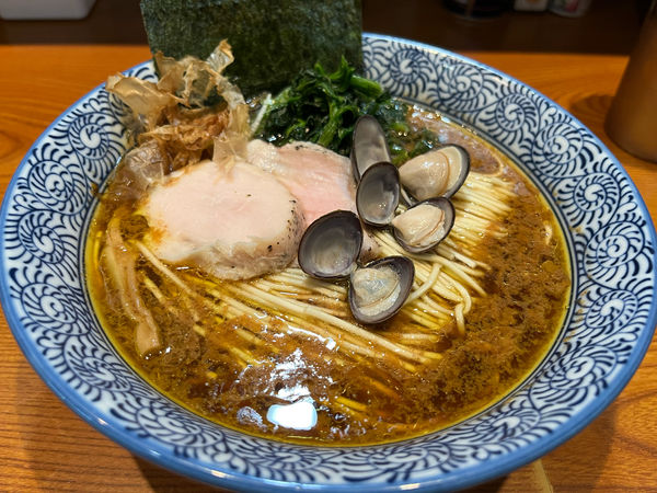 「カツオ頭出汁の醤油ラーメン」@らぁめん 生姜は文化。の写真