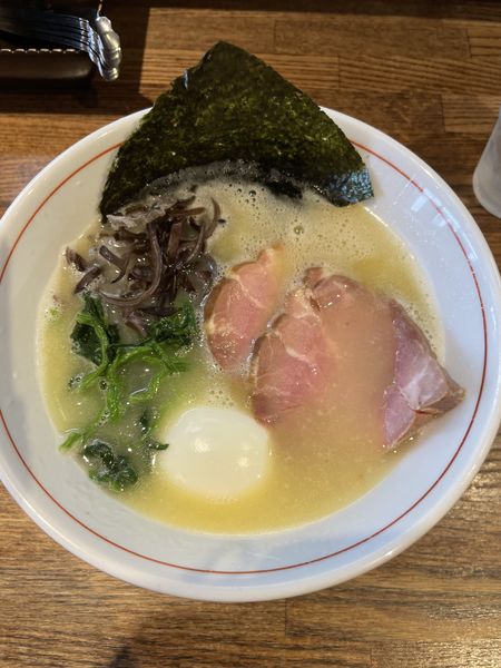 「バリシオラーメン＋たまご¥930」@らー麺屋 バリバリジョニーの写真