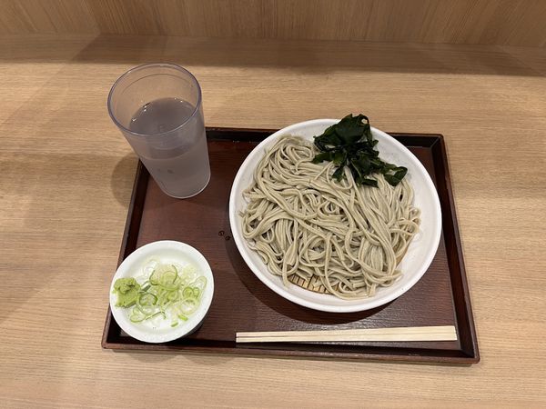 「もり蕎麦380円」@十割蕎麦 さがたに 新宿京王モール店の写真