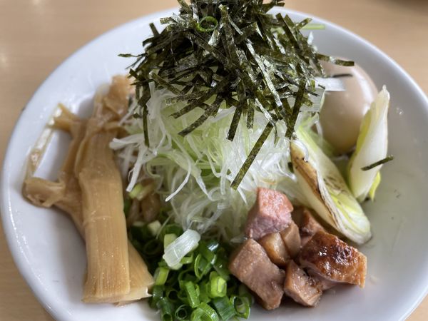 「鴨油そば850円+味玉100円」@noodleshop  arakawaの写真